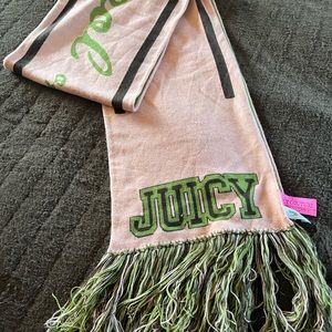 Juicy couture reversible scarf